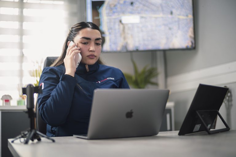 Cotizar Fernanda - Coordinadora